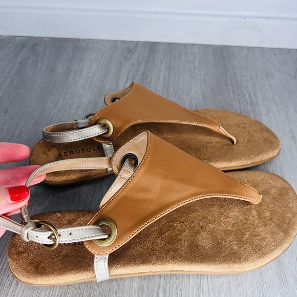 Aerosoles Brown Flat Thong Toe Sandals - Picture 4 of 6